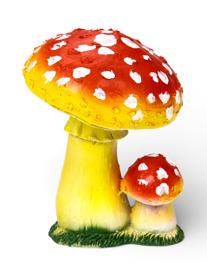 Садовая фигура из полистоуна «Грибы-мухоморы», 12×12×17 см - Фото 1