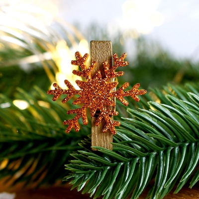 Прищепки декоративные новогодние «Снежинки» золотые, 6 шт.