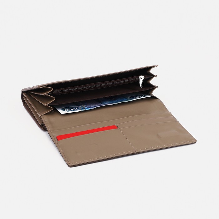 Wallets market. Бумажник с деньгами. Кошелёк женский красный на клапане. Много кошельков. Wallets market.