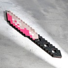 Сувенир деревянный "Нож", 20 см, пиксельный, с розовым клинком - фото 4086087