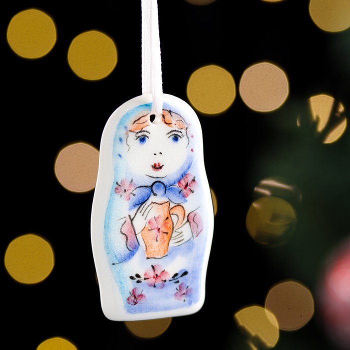

Ёлочная игрушка "Матрешка"