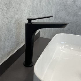 Смеситель для раковины Comforty FC088B-CMT, картридж 35 мм, цвет чёрный матовый