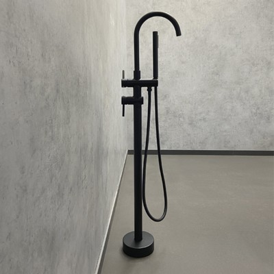 Смеситель напольный для ванны Comforty FE018M-CMT, цвет чёрный матовый