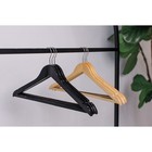 Плечики - вешалки для одежды LaDо́m Bois, 3 шт., деревянные сорт А, антискользящая перекладина, 44.5×1.2×23 см, тёмное дерево - Фото 5