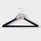 Плечики - вешалки для одежды LaDо́m Bois, 3 шт., деревянные сорт А, антискользящая перекладина, 44.5×1.2×23 см, тёмное дерево - Фото 7