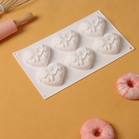 Форма для муссовых десертов и выпечки KONFINETTA «Сердце с бантом», 19×17×6,5 см, 6 ячеек (7,1×6×2,5 см), цвет белый