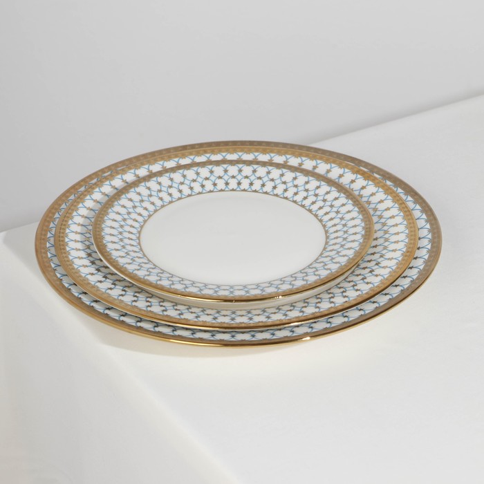 Набор тарелок фарфоровых Royal, 3 предмета: d=18/23/25,7 см, цвет белый - фото 1928231894