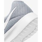 Кроссовки унисекс Nike Tanjun, размер 39 RUS - Фото 4