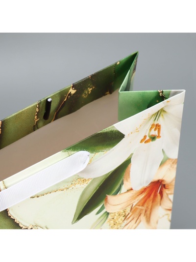 Пакет подарочный ламинированный горизонтальный, упаковка, «Лучшему учителю», M 30 х 26 х 9 см