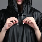 Дождевик взрослый пончо «Личность», на кнопках, оверсайз, цвет чёрный - фото 22405140