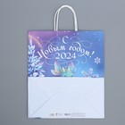 Пакет подарочный крафтовый «Зимняя сказка», 32 × 28 × 15 см - Фото 7