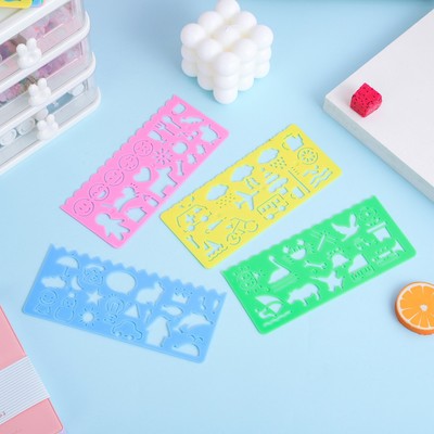 Набор пластиковых трафаретов Calligrata «Фигурки», 4 штуки, МИКС