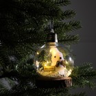 Ёлочный шар «Зайка с ёлкой», батарейки, 1 LED, свечение тёплое белое - фото 319656767