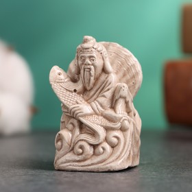 Фигура "Бог моря" слоновая кость, 5х3х3см
