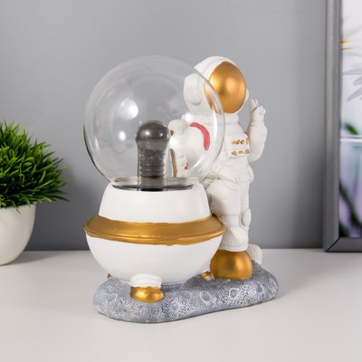 Плазменный шар «Космонавт» белый 14×10×19 см RISALUX