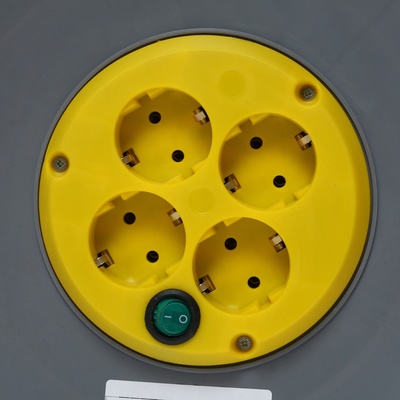 Удлинитель морозостойкий на катушке Luazon Lighting ECO, 4 розетки, 25 м, 16 А, КГ 3×2.5 мм2, с выключателем