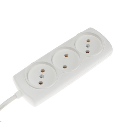Удлинитель Luazon Lighting ECO, 3 розетки, 1.5 м, 10 А, 2200 Вт, ПВС 2×0.75 мм2, без заземления, белый