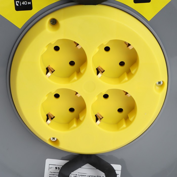 Удлинитель на катушке Luazon Lighting ECO, 4 розетки, 40 м, 10 А, ПВС 3х0.75 мм2, с з/к,IP44