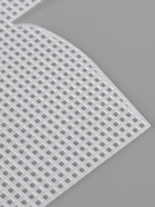 Канва-основа для вышивания сумки, пластиковая, 23×29 см, 1.5×1.5 мм, белая - Фото 3