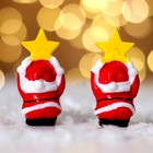 Миниатюра кукольная «Дед Мороз со звездой», набор 2 шт., размер 1 шт. — 3,7 × 2,3 см - фото 7155533