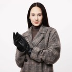 Перчатки женские, безразмерные, с утеплителем, цвет чёрный - Фото 4