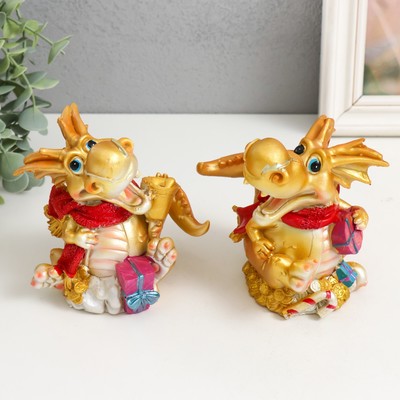 Копилка для денег «Дракон золотистый в новогоднем шарфе с подарками», полистоун, 8.5×11×12.5 см, МИКС