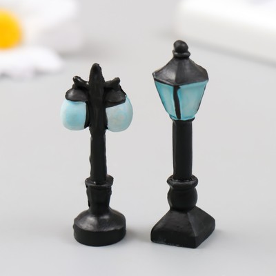 Фигурка для флорариума полистоун «Уличный фонарь», 2×1×5.3 см, МИКС