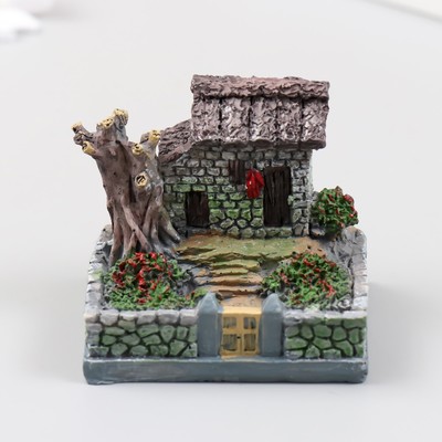 Фигурка для флорариума полистоун «Каменный дом с садиком», 7×6×6.5 см
