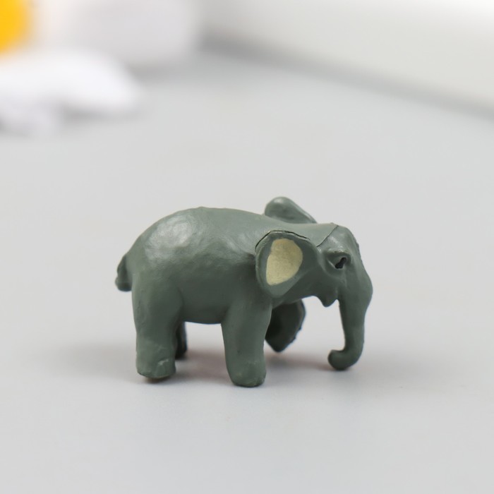 Фигурка для флорариума полистоун "Серый слон" 1х2,5х1,5 см - фото 1909251909