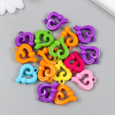 Пластиковый элемент, декоративная подвеска «Арт Узор. Сердца изогнутые», цветные, набор 25 г, 0.7×2.1×2.6 см