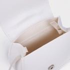 Сумка детская для девочки на магните, белая - Фото 3