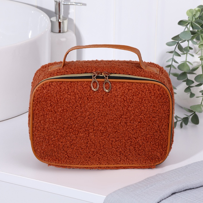 Косметичка на молнии, с ручкой, цвет коричневый - Фото 1