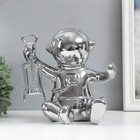 Сувенир керамика подставка под бутылку "Космонавт" серебро 22,5х21х24 см - Фото 2