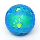 Мяч для собак "Двойное удовольствие Лапки", TPR+войлочный мяч, 7,6 см - фото 7033075
