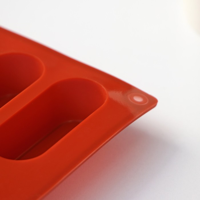 Форма силиконовая для выпечки Доляна «Сладости.Эклер», 29×17×2 см (5,8×2,3×2 см), 20 ячеек, цвет шоколадный