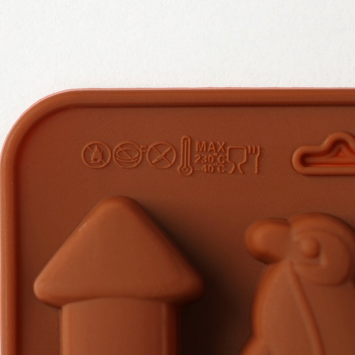 Форма силиконовая для льда и кондитерских украшений Доляна «Пингвины» 21,5×10×1,5 см, 12 ячеек, цвет коричневый