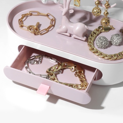 Подставка универсальная «Олень», овальная подставка, 26×25 см розово-белая