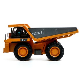 Самосвал радиоуправляемый «Стройтехника», подвижный кузов, грузоподъёмность 2.5 кг