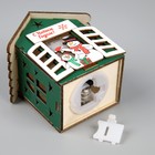 Ёлочная игрушка «Дом снеговиков», от батареек, свечение тёплое белое - фото 7125666