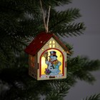 Ёлочная игрушка «Домик со снеговиком», 8×7×6 см, 1 LED, от батареек, свечение тёплое белое - Фото 1