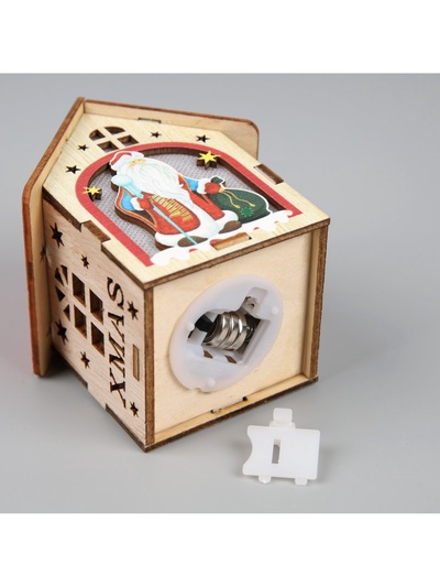 Ёлочная игрушка «Домик с Дедом Морозом», 8×7×6 см, 1 LED, от батареек, свечение тёплое белое