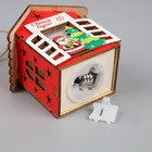 Ёлочная игрушка «Дед Мороз у ёлки», от батареек, свечение тёплое белое - фото 9042534