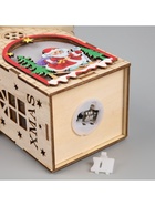 Ёлочная игрушка «Домик с Дедом Морозом», 14.5х11х8.5 см, 1 LED, от батареек, свечение тёплое белое - фото 6620718