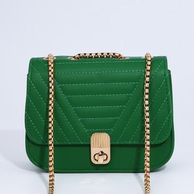 Сумка женская на клапане, цвет зелёный