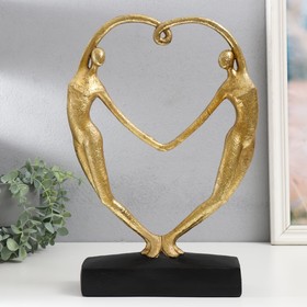 Сувенир полистоун "Влюблённые в сплетении сердца" золото 37х25х7 см