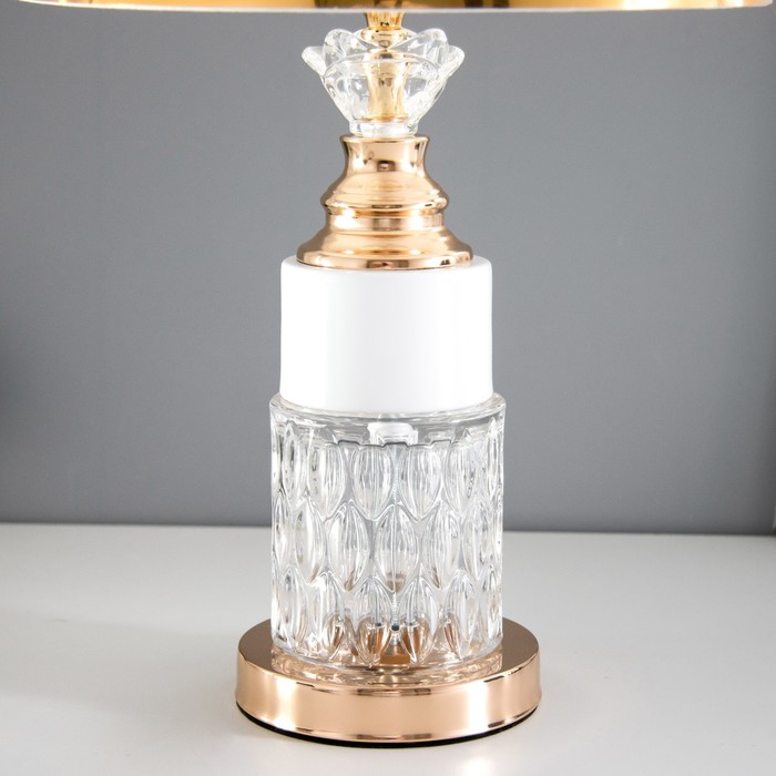 Лампа настольная с подсветкой "Муза" 1x60Вт E27 золото 28х28х45 см RISALUX - фото 1907796031