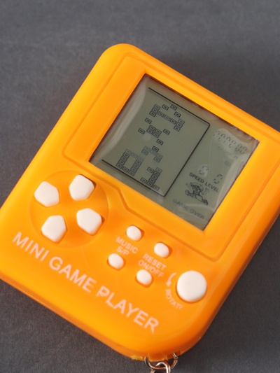 Брелок пластик на кольце "Электронная головоломка" МИКС 1,5х5х5,4 см