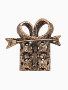 Брошь «Подарок» с бантиком, цвет красно-белый в чернёном золоте - Фото 2