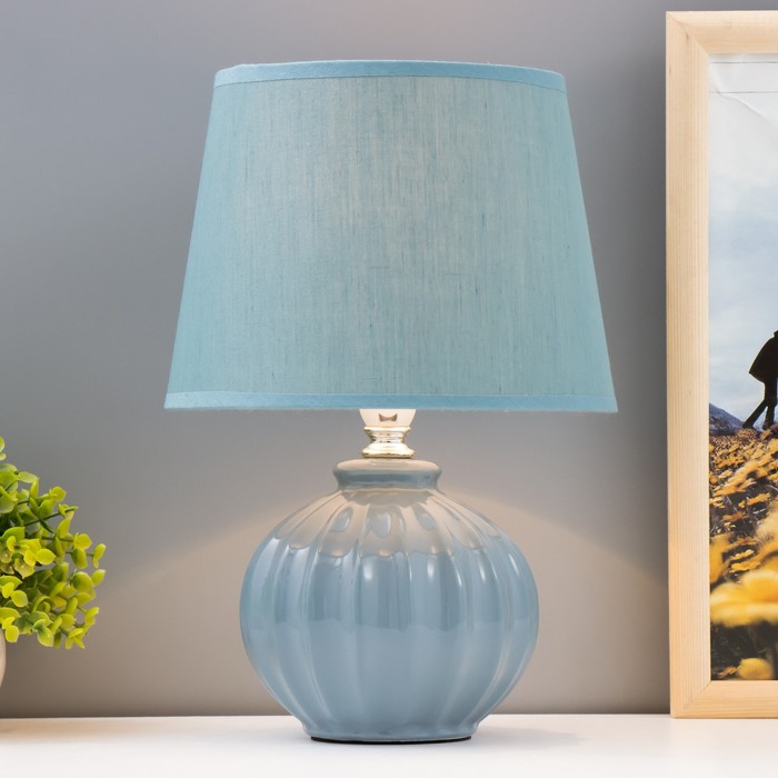 Настольная лампа "Сандра" Е14 1х40Вт синий 20х20х29,5 см RISALUX - фото 1907796495