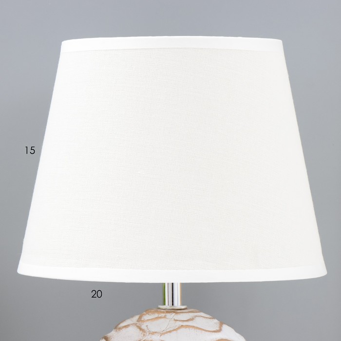 Настольная лампа "Риф" E14 40Вт белый с золотой патиной 19,5х19,5х29 см RISALUX - фото 1907796514